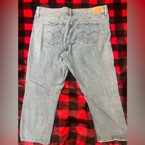 LEVIS Shaping Skinny Capri